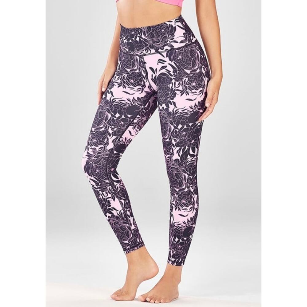 FABLETICS Powerhold High-Waisted 7/8 Legging - Gray/Pink Peony - Size XXS (0-2)